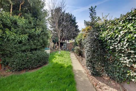 22 Second Avenue, Dagenham, RM10 9DU