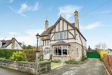 10 The Avenue, Collingham, Wetherby, LS22 5BU