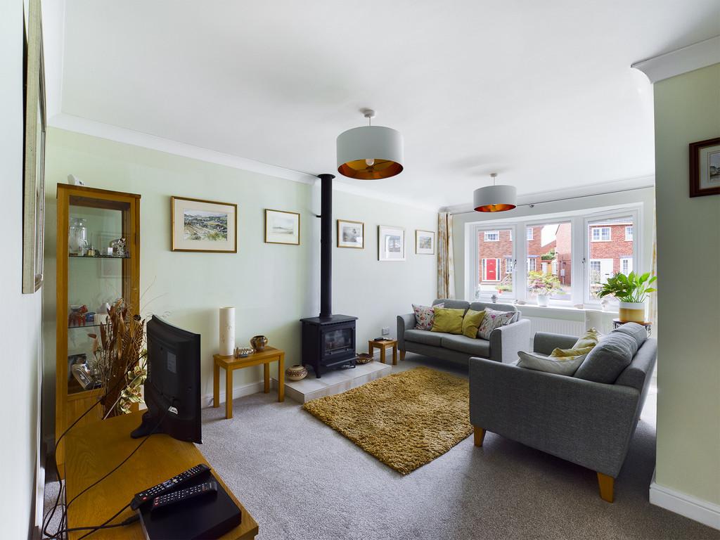 Park Road, BartonunderNeedwood 2 bed semidetached bungalow £279,950