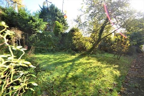 241 Manor Road, Chigwell, IG7 6HL