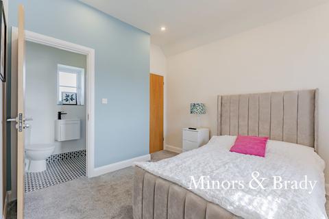 1 Ron Fielder Close, Salhouse, Norwich, NR13 6QY