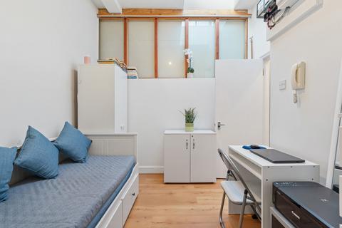 Studio for sale, Caledonian Road, Islington, London, N1