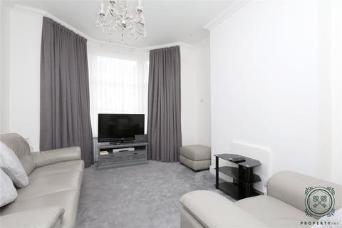 4 bedroom end of terrace house for sale - Fairfax Road, London, N8