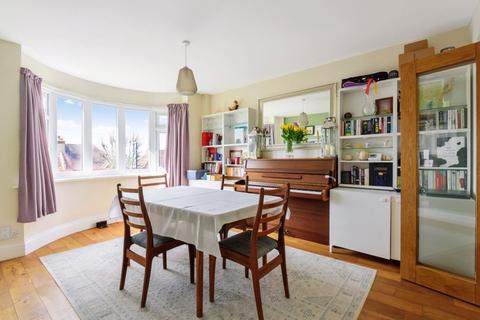 27 Higher Drive, Purley, CR8 2HQ