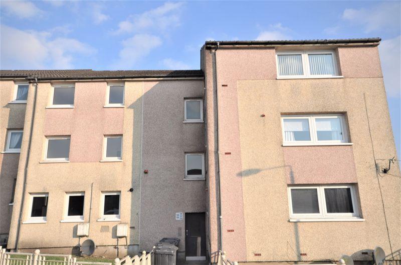 Rennie Road, Kilsyth 3 bed £505 pcm (£117 pw)
