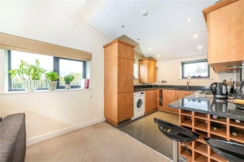 undefined, Old Bath Road, Newbury, Berkshire, RG14