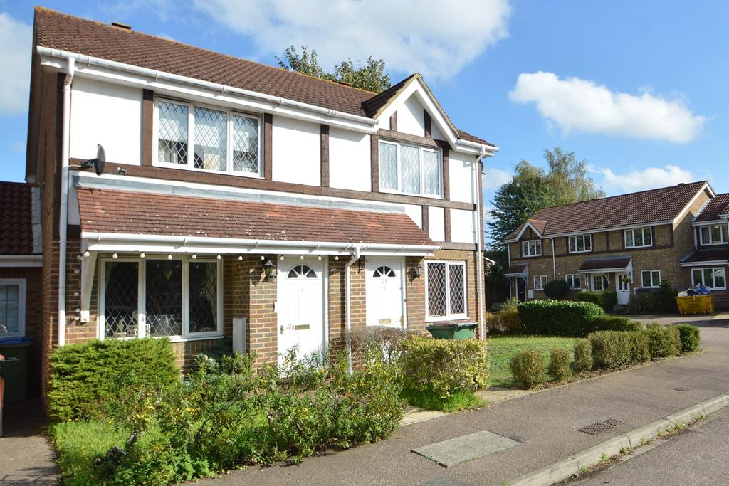 Danesfield Close, WaltononThames, KT12 2 bed terraced house £435,000