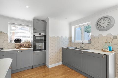 undefined, Everest Road, Stanwell, STAINES-UPON-THAMES, TW19