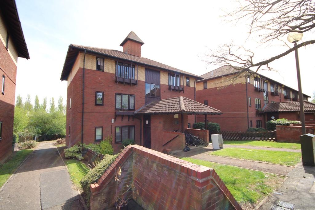 Troutbeck, Peartree Bridge, Milton Keynes, MK6 1 bed ground floor flat