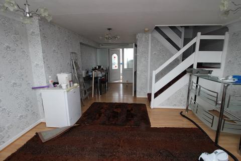 2 bedroom flat to rent, Norman Crescent, Hounslow, TW5