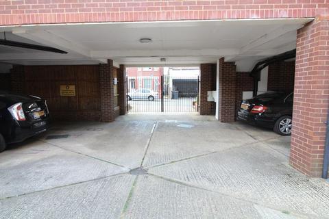 1 bedroom flat for sale - Albany Court Dallow Road, Luton