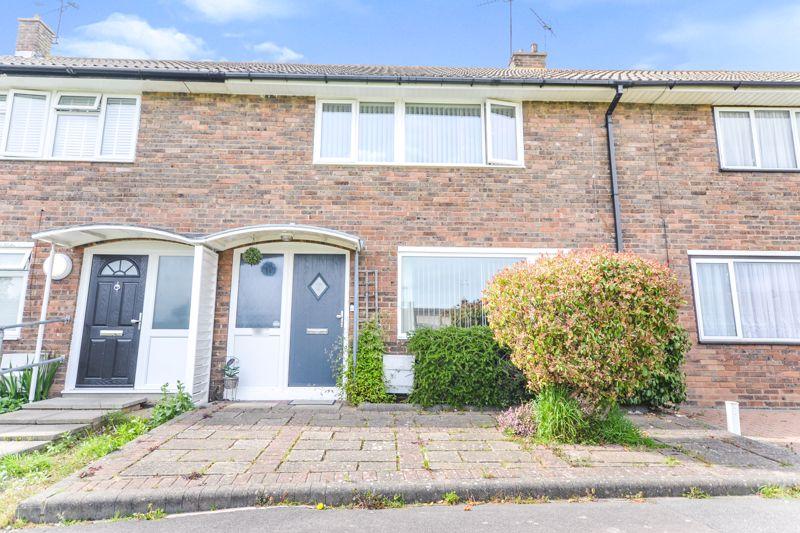 The Knares, Basildon 3 bed terraced house £350,000
