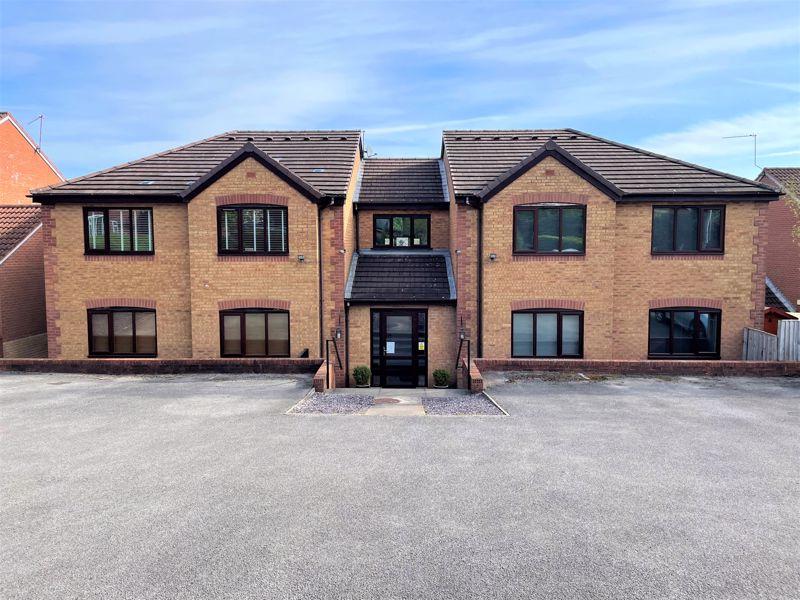 Moorland Road, Biddulph, ST8 6TH 1 bed apartment £79,950