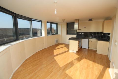 2 bedroom flat to rent, 30 Bath Road, Slough, SL1