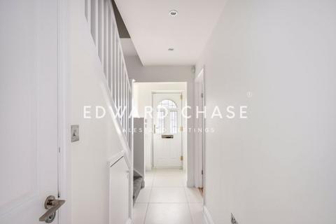 undefined, Trafford Close, Hainault, IG6