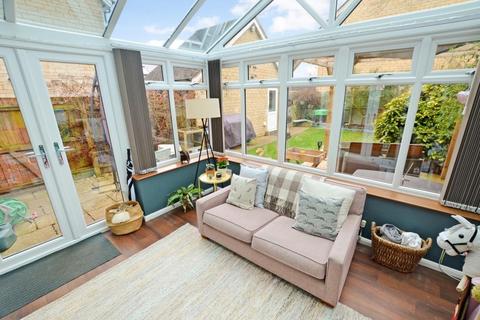 8 Hodgson Close, Fritwell, Bicester, OX27 7QB