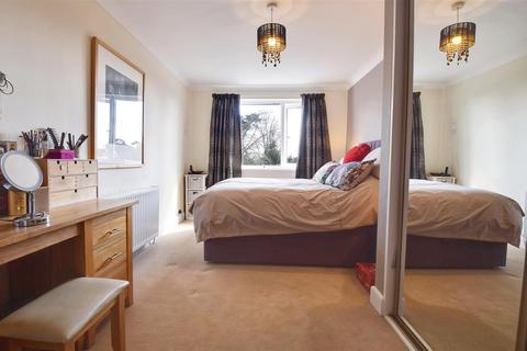 13 Craythorne, Tenterden, TN30 6SD