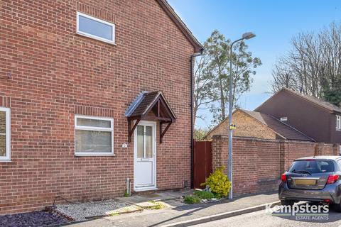 2 Broadlands, Badgers Dene, Grays, RM17 5HZ