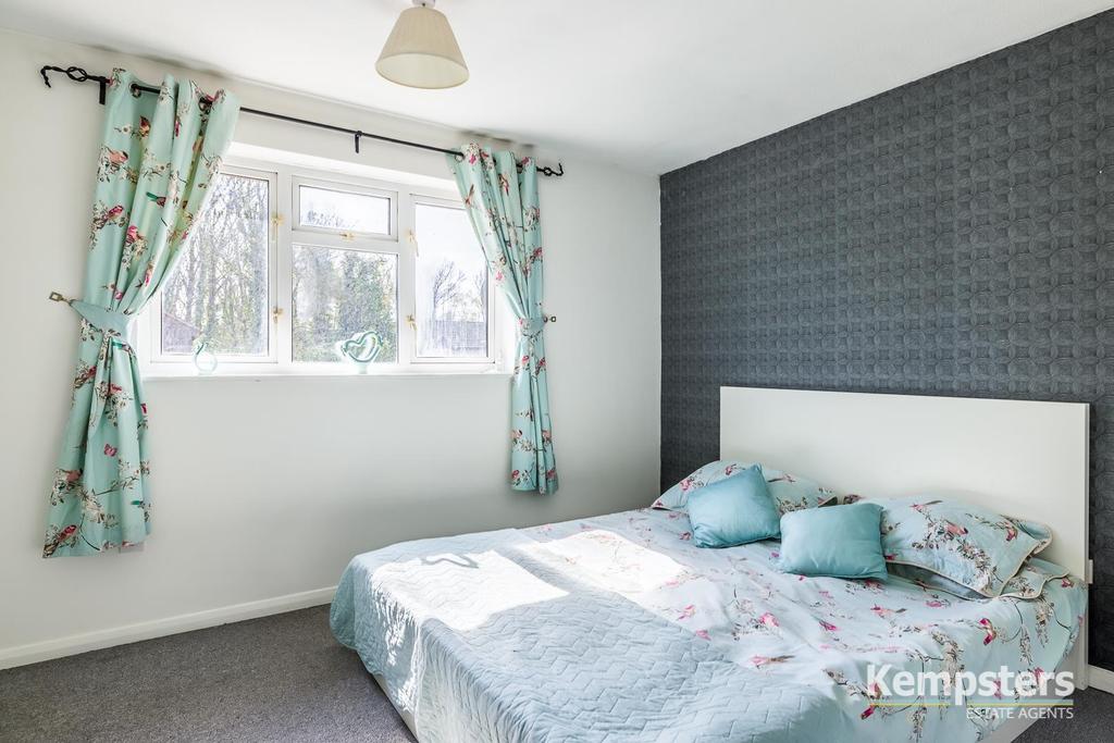 Bedroom.jpg