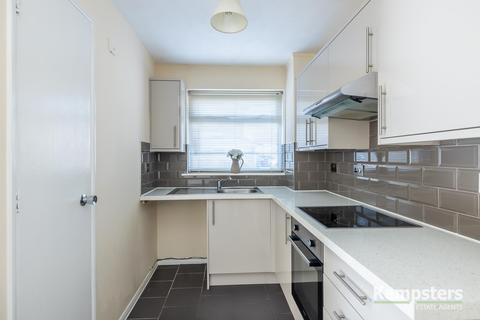 2 Broadlands, Badgers Dene, Grays, RM17 5HZ