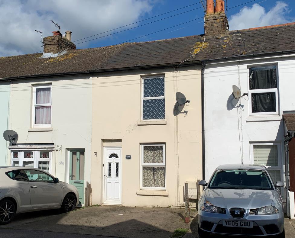 Hamilton Road, Deal 2 bed terraced house £250,000