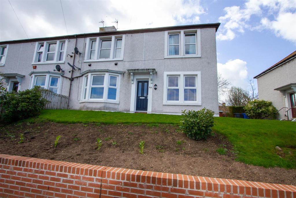 Prince Edward Road, Tweedmouth 2 bed apartment £115,000