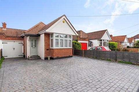 7 Preston Drive, Epsom, KT19 0AD