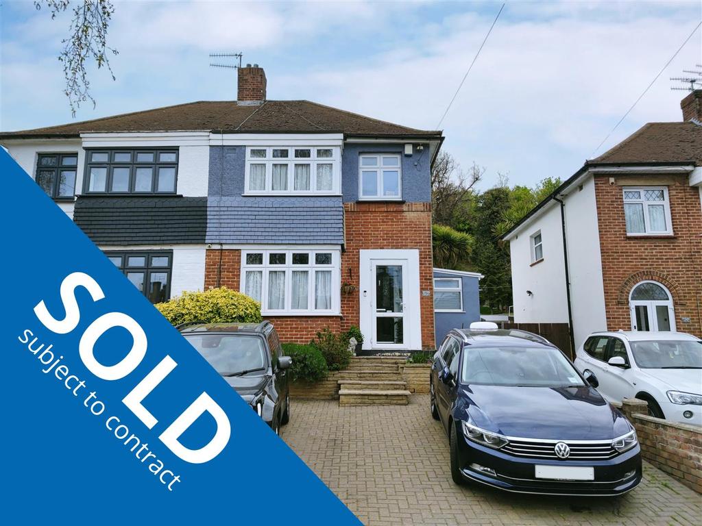 Valley Drive, Gravesend 3 bed house £385,000