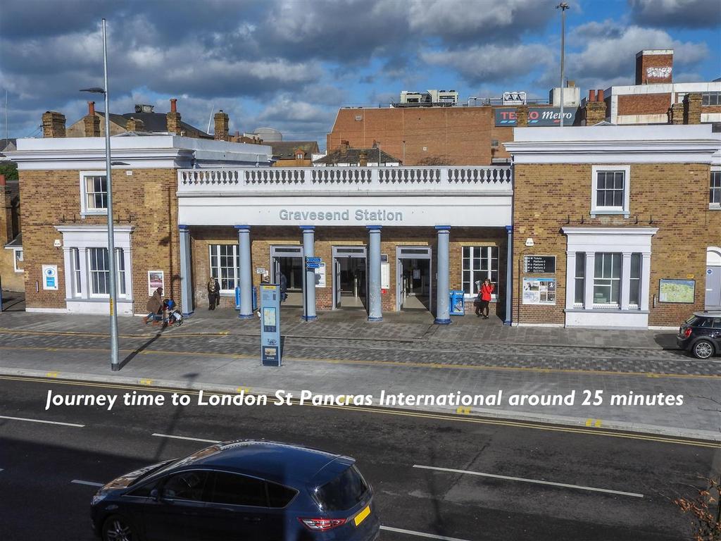 Gravesend station -0092.jpg