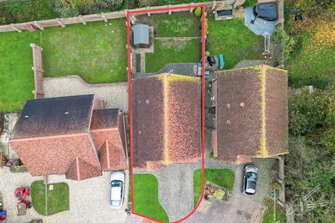 5 Tudor Close, Northfleet, Gravesend, DA11 8DT