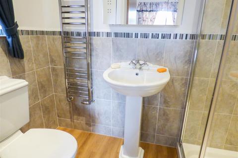 5 Tudor Close, Northfleet, Gravesend, DA11 8DT