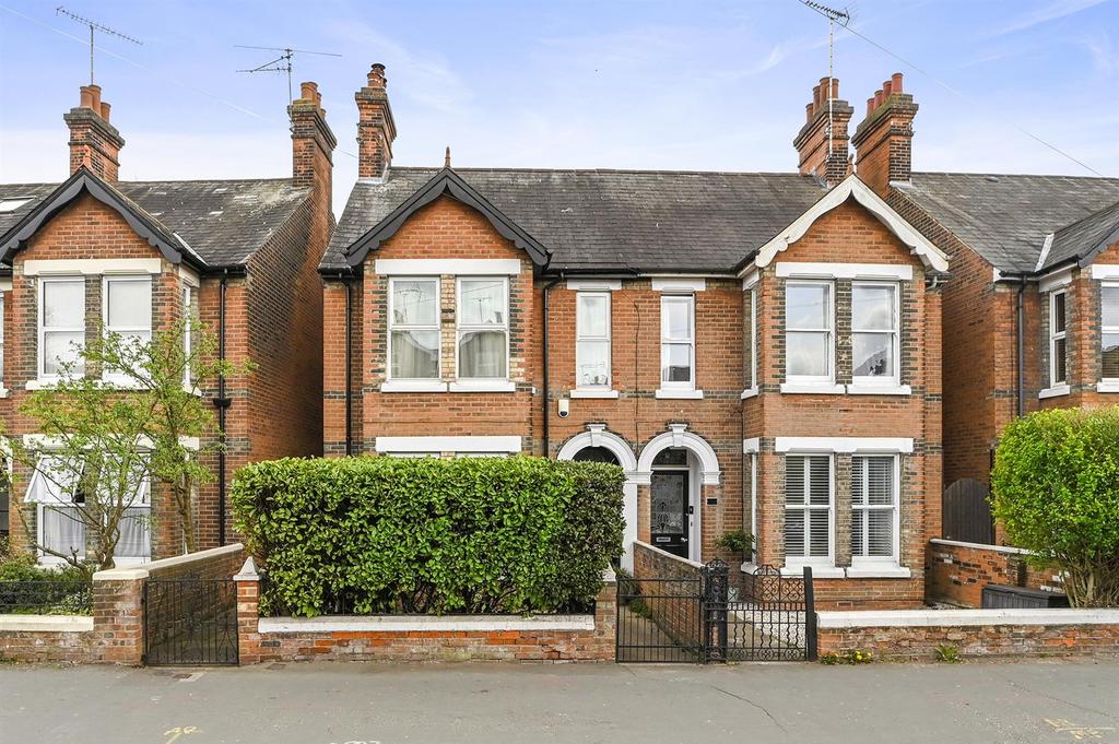 153 North Station Road, Colchester 3 bed semi-detached house for sale