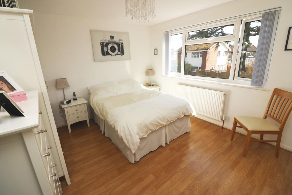 2 Boscombe Close B1