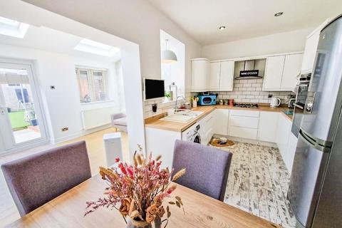 40 Broomhead Road, Wombwell, Barnsley, S73 0SB