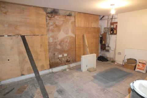 2 bedroom end of terrace house for sale - Church Street, Blaenau Ffestiniog