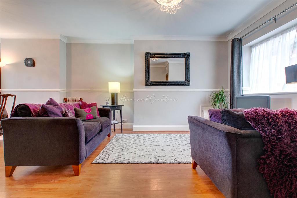 Wedmore Road, Cardiff 3 bed terraced house £230,000