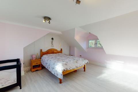3 Barnhurst Lane, Hawkinge, Folkestone, CT18 7AU