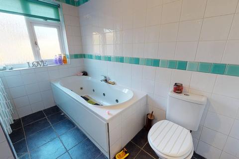 3 Barnhurst Lane, Hawkinge, Folkestone, CT18 7AU