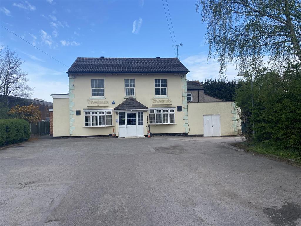 Old Hinckley Road, Nuneaton 3 bed property £725 pcm (£167 pw)