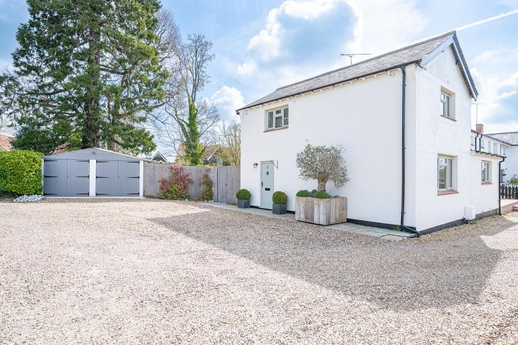 St Edmunds Croft, Great Dunmow 3 bed end of terrace house for sale £