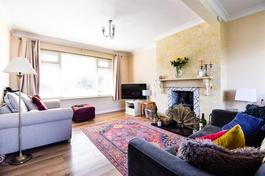 Battle Gates, Battle 3 bed detached house £440,000