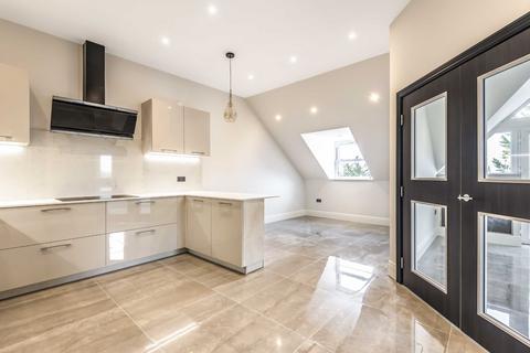 3 bedroom penthouse to rent, Bergamot House, 52 Rowantree Road, Enfield, EN2