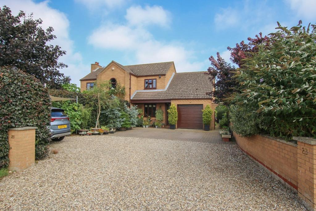 Little Holme Road, Walpole Cross Keys, PE34 4 bed detached house £425,000