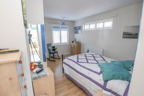 3 bedroom detached bungalow for sale - Greenacre Close, South Wootton, PE30