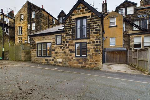 1 bedroom detached house to rent, Back Harlow Moor Drive, Harrogate, HG2