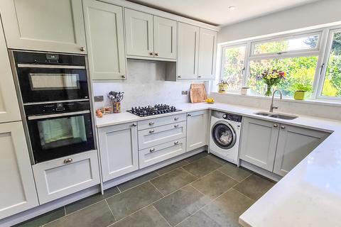 11 Berkeley Close, Staines, TW19 6ED