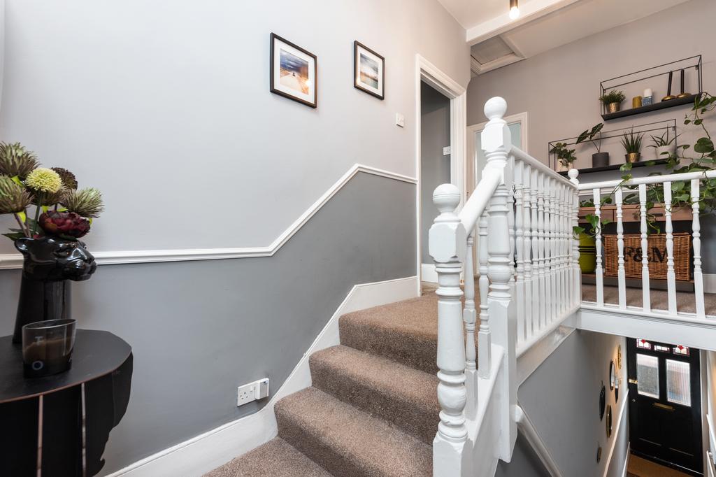 0404202211 LLSN 44a Geldeston Road  E5 8 SB 008.jpg