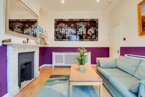 6 bedroom terraced house to rent, Gilstead Road, Fulham, SW6