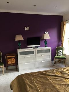 6 bedroom terraced house to rent, Gilstead Road, Fulham, SW6