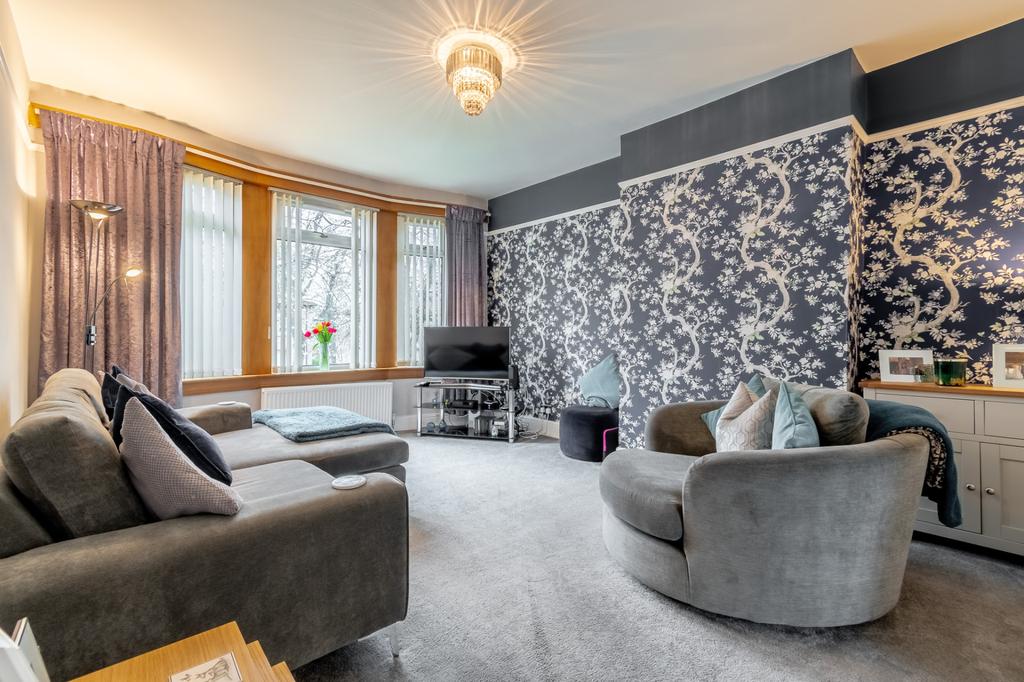 Athelstane Road, Knightswood... 2 bed flat £119,000